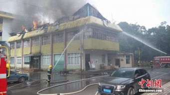 廣西一日用品工廠辦公樓突發火災，濃煙沖天引關注